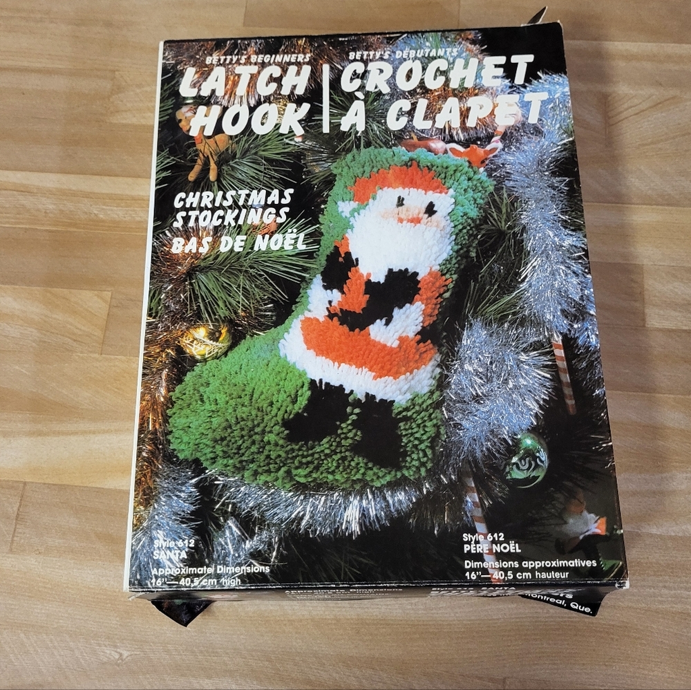 Vintage Betty's Beginners Latch Hook Christmas Stocking Kit